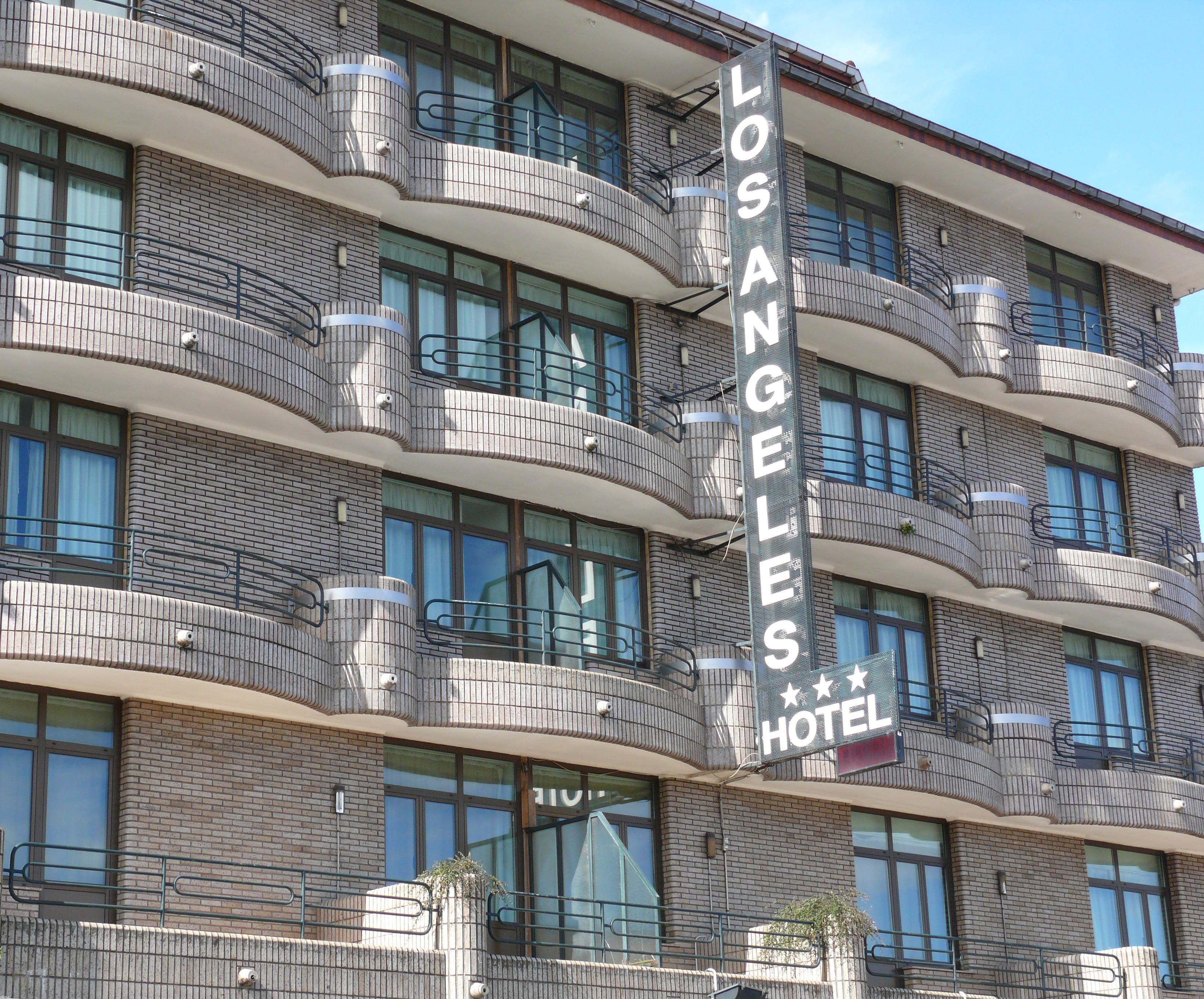 Hotel Los Angeles Guarnizo Exterior foto